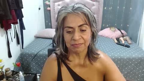 lalisha online show from September 20, 12:46 am