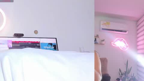 Lana online show from June 5, 9:04 am