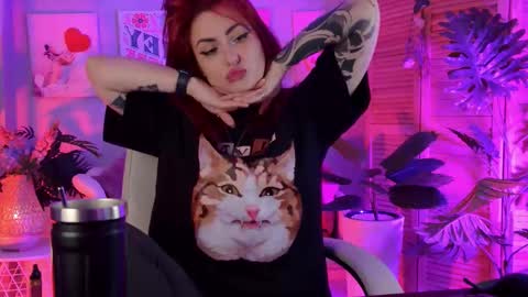 just call me Lana  and her security online show from March 14, 8:51 am