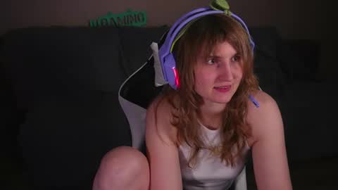 Kay online show from March 30, 8:09 pm