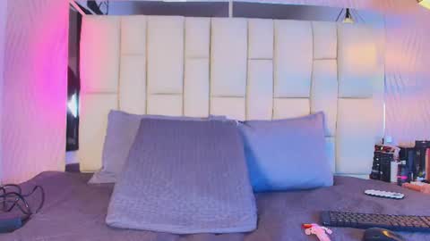 Vanessa  online show from June 18, 12:10 pm