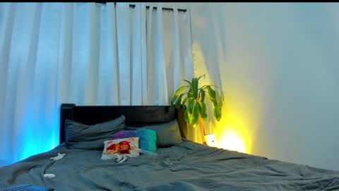 emma online show from February 3, 12:14 pm