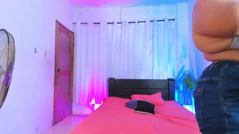 emma online show from March 10, 5:29 pm