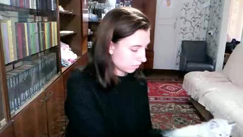 Lana online show from November 6, 8:17 am