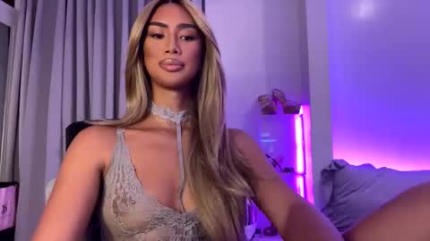 Lana online show from March 6, 2:41 am