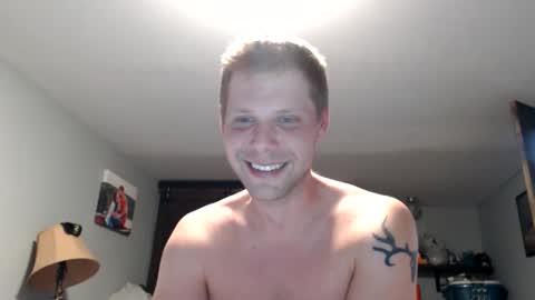 Lance online show from May 27, 1:57 am