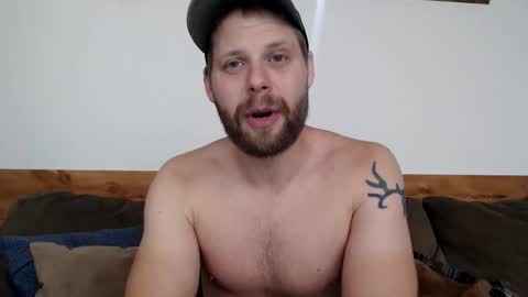 Lance online show from November 18, 4:43 pm