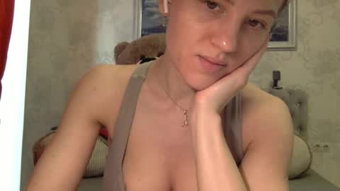 langoria online show from June 22, 12:56 pm
