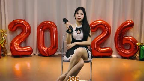 lankwaifong_cindy online show from February 3, 6:40 am