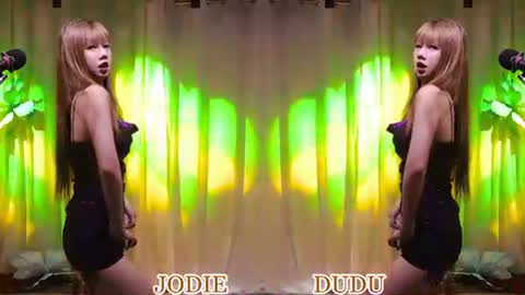 lankwaifong_cindy online show from June 11, 3:37 am