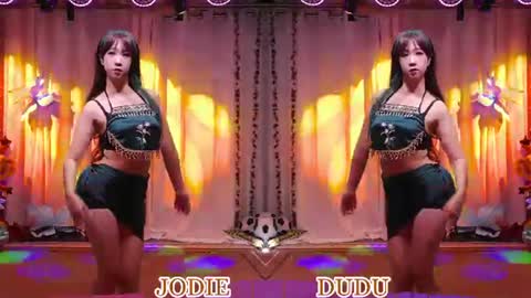 lankwaifong_cindy online show from July 3, 3:55 am