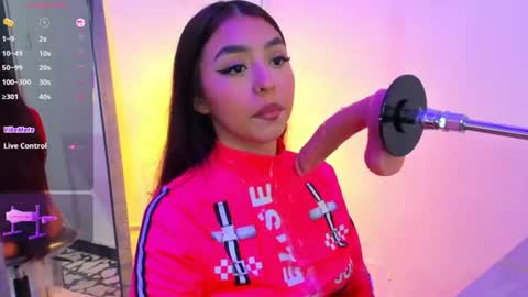 lanna_brunette online show from July 11, 1:58 pm
