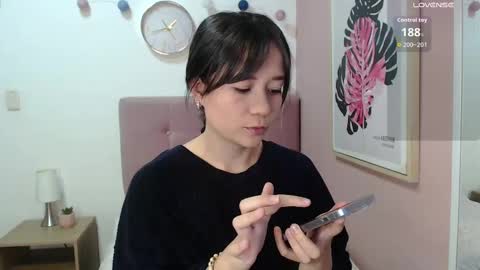 Lanna online show from September 19, 1:37 pm