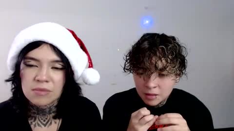 Snapshot of lannie_gonzales chatting on December 13, 8:14 pm LANNIE   online show from December 13, 8:14 pm