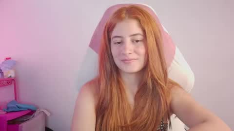 LARA online show from July 4, 1:04 pm