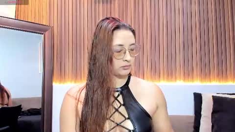      700  200   online show from July 27, 12:02 pm