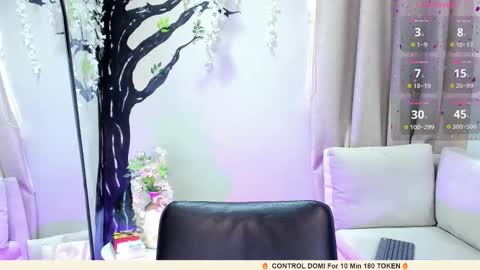      700  200   online show from November 7, 7:49 pm