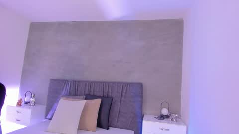 Laura online show from March 18, 12:22 pm