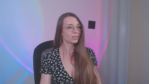 larawintersxxx online show from April 29, 9:30 pm