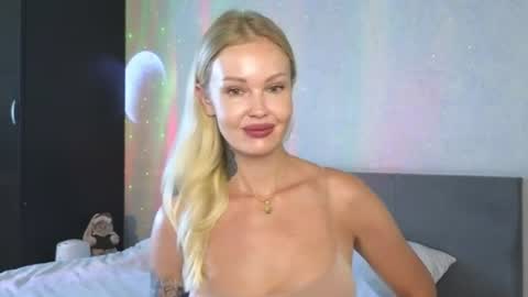 LarineGMT7  UTC6  online show from July 8, 2:48 am