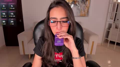 Larisa Smirnov online show from March 17, 5:45 am