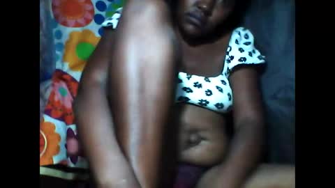 Larissa online show from February 12, 6:28 am