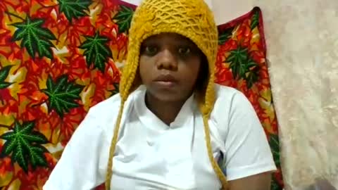 larissa645771 online show from June 16, 8:40 am