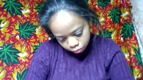 larissa645771 online show from June 30, 7:12 pm