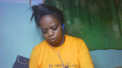 larissa645771 online show from February 26, 7:50 pm