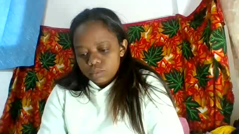 larissa645771 online show from June 18, 9:25 am