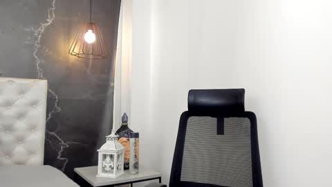 andrew online show from November 14, 1:57 pm