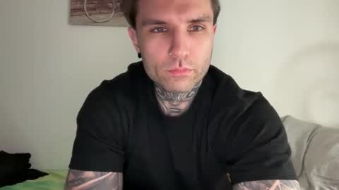 larsskeet online show from March 9, 5:28 pm