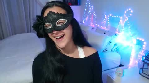 Auri online show from May 3, 9:54 pm