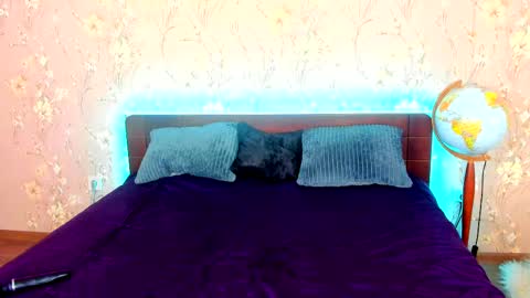 LassCherry18 online show from February 24, 2:04 pm