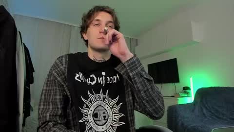 acie online show from March 5, 6:01 pm