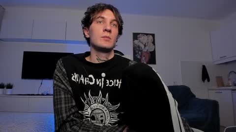 acie online show from February 9, 4:14 am