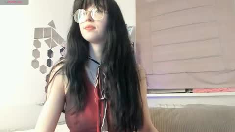 Alice online show from July 21, 9:28 pm
