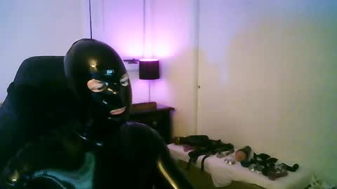latexminheadroom online show from September 24, 2:07 am