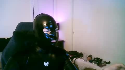 latexminheadroom online show from October 4, 1:25 am
