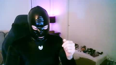 latexminheadroom online show from October 19, 3:00 am