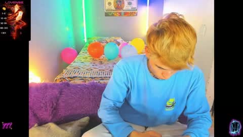 latin_boysxxx_ online show from April 27, 3:15 am