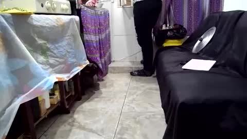 latin_curiousxxx online show from July 29, 11:27 pm