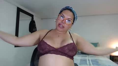 FLOR SALVAJE online show from January 9, 3:23 am