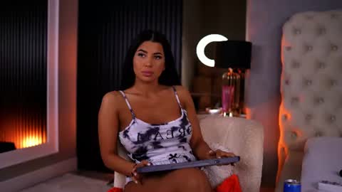 Latina online show from July 19, 6:32 pm