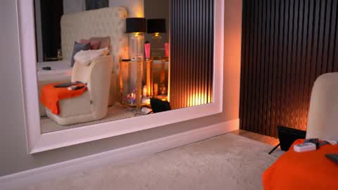 Latina online show from July 15, 7:18 pm