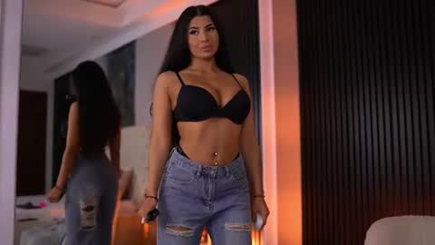 Latina online show from July 8, 6:44 pm