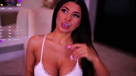 Latina online show from April 23, 6:20 pm