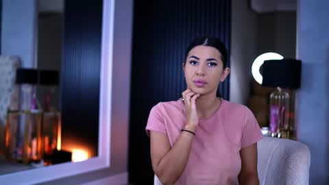Latina online show from July 20, 6:20 pm