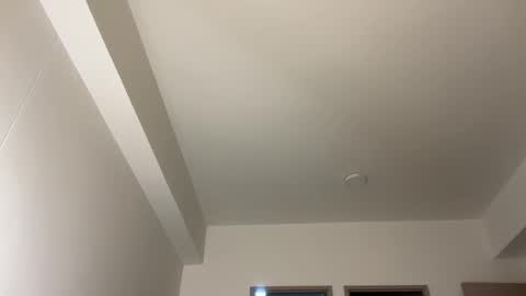 Hi -  online show from February 7, 3:42 am