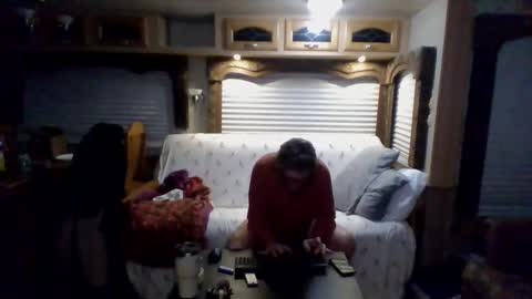 latniter online show from February 25, 7:09 am